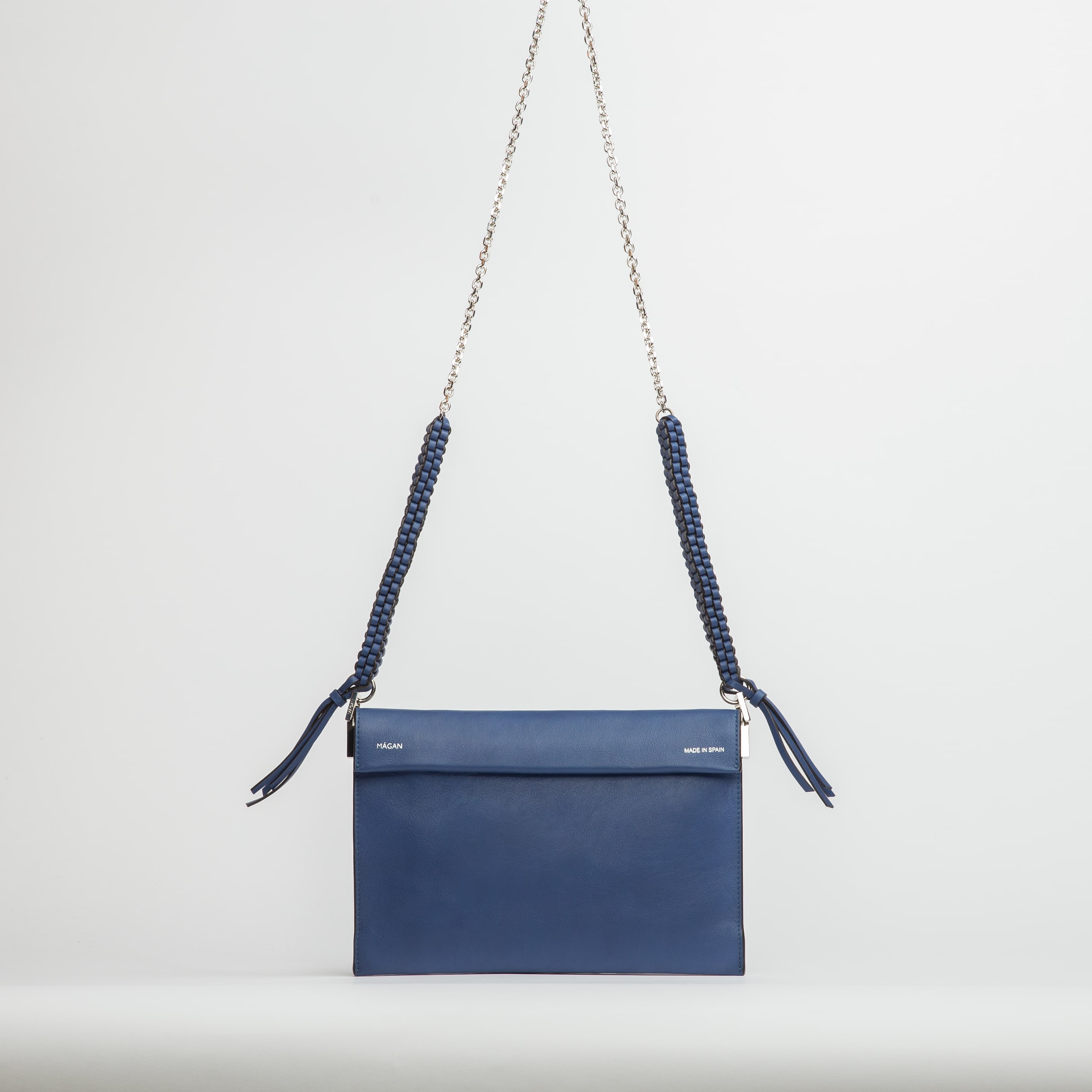 ORIONIS CLUTCH WITH SHOULDER STRAP - MÁGAN